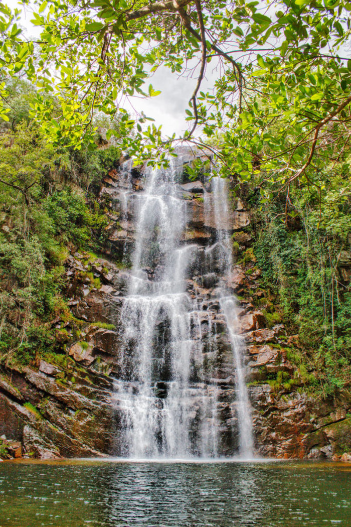 Com 30 metros de queda e poço propício ao banho, Cachoeira das Fadas é uma das principais atrações de Conselheiro Mata (Distrito de Diamantina).